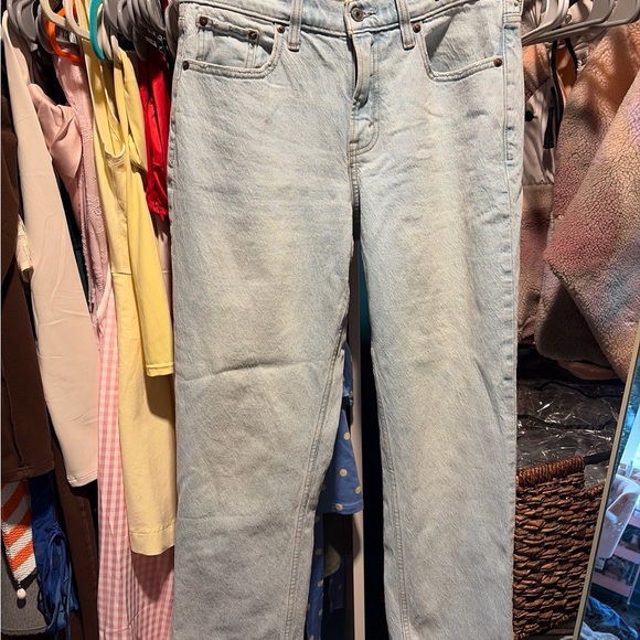 Abercrombie & Fitch Pale Blue Wide-Leg Jeans short inseam - Picture 2 of 4